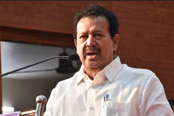 Chennai Hc refuses to order ban for the plea against Ponmudi and Gowdhama Sigamani 