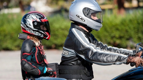  Chennai City Traffic Police has released an awareness video emphasizing the need for helmets 