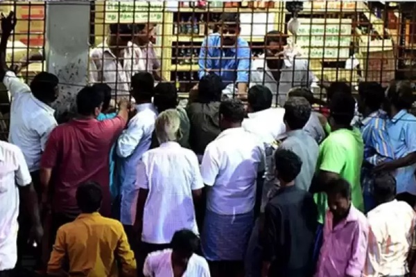 Minister Muthusamy has warned that Tasmac salesman will be fired if he sells liquor at an extra price 