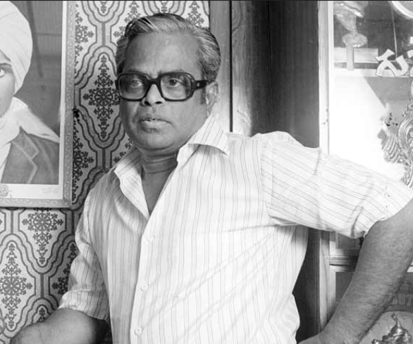 Director Balachander introduced cricketer Madhubala as an actress 