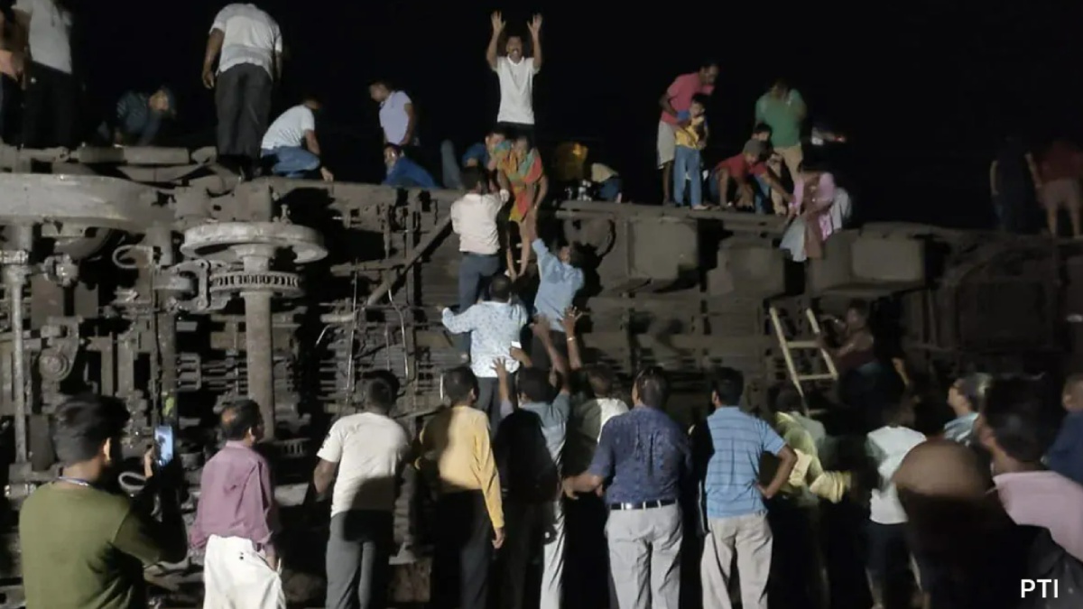 When i got out of the Train, saw someones face was disfigured says a Survivor on Odisha Train Accident When i got out of the Train, saw someones face was disfigured says a Survivor on Odisha Train Accident