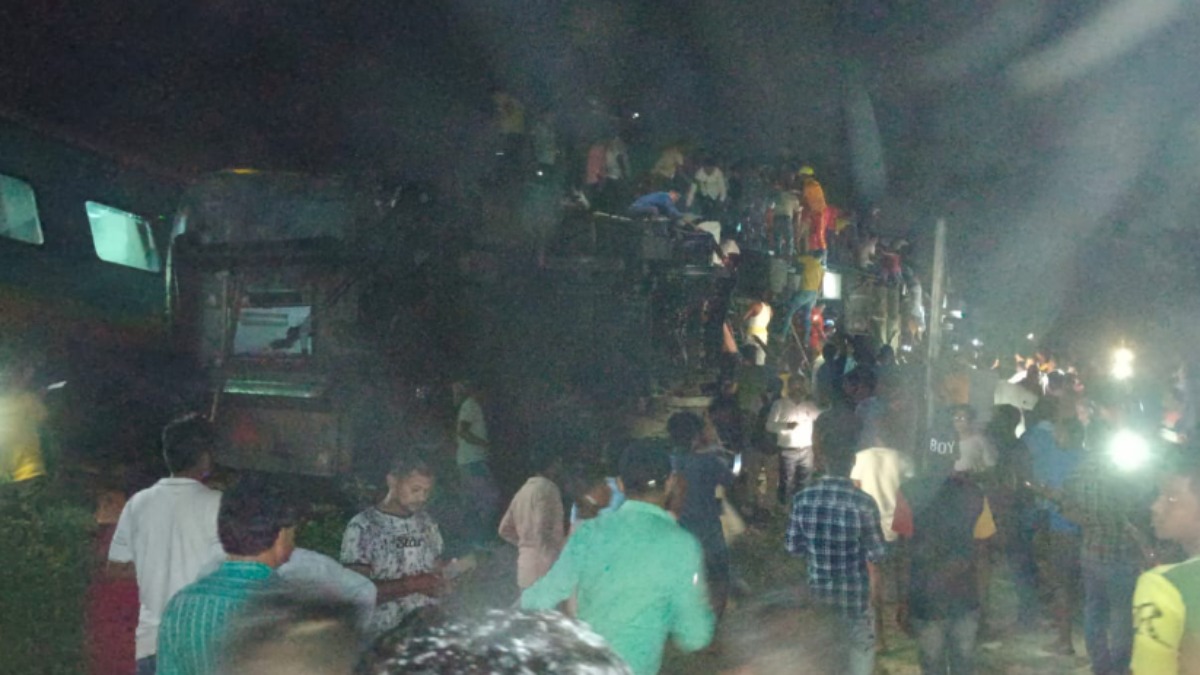 Global medias turns their eye on Odisha train accident and it become world news 