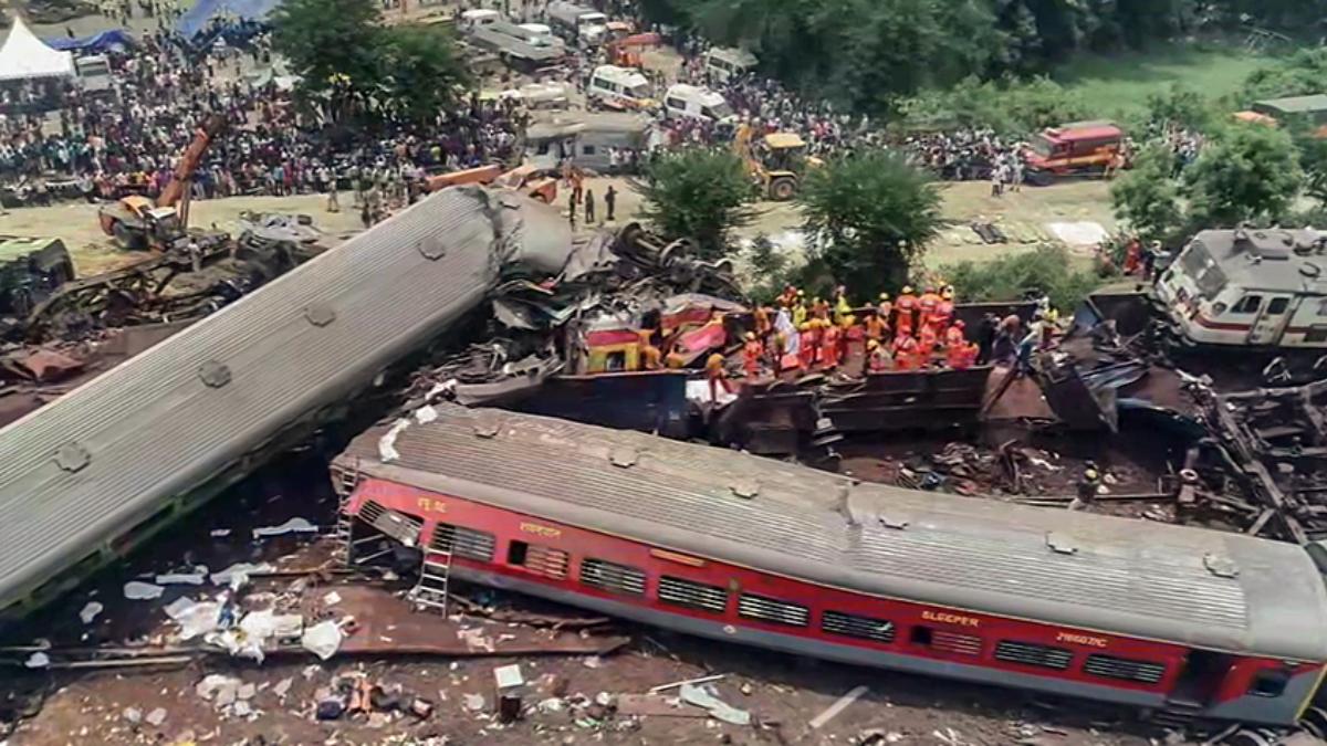 Is this a signal problem is the cause of Odisha train accident? 