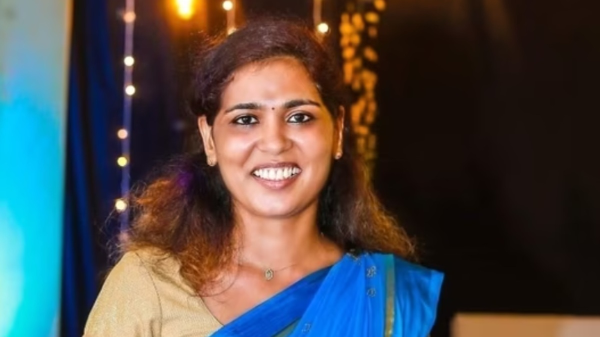 Kerala High Court acquitted Rehana Fatima from POCSO cases Kerala High Court acquitted Rehana Fatima from POCSO cases