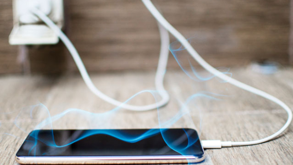 Why your phone is overheating? Very simple tips to get away from Mobile phone overheat problem