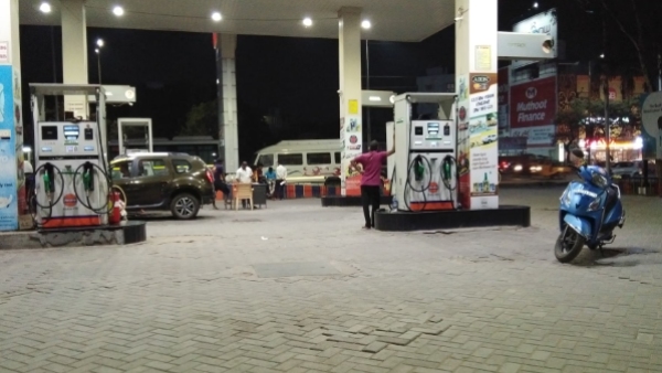 6 Free Facilities available at Indias all Petrol Bunks, details here 6 Free Facilities available at Indias all Petrol Bunks, details here