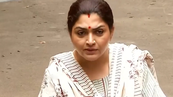 Actress Khushbu says thanks to CM Stalin after Sivaji Krishnamoorty expulsion from DMK 