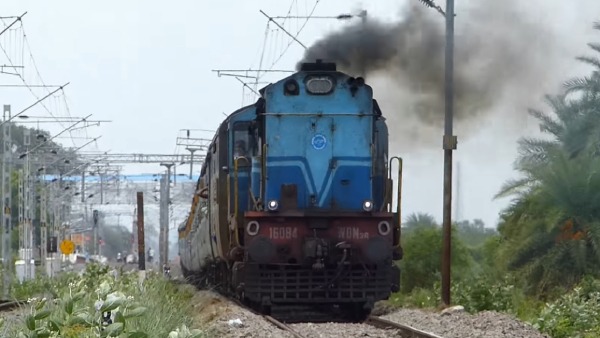  Do you know how far a train goes per liter of diesel? 