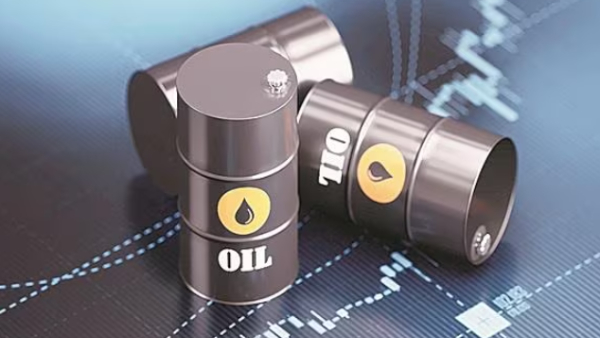 Anand Srinivasan says crude oil price will fall rapidly in upcoming years due to raise in EVs