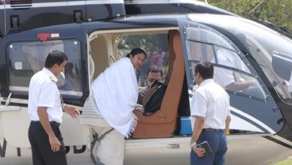 Mamata Banerjee admitted hospital after her helicopter makes emergency landing due to bad weather in west bengal Mamata Banerjee admitted hospital after her helicopter makes emergency landing due to bad weather in west bengal