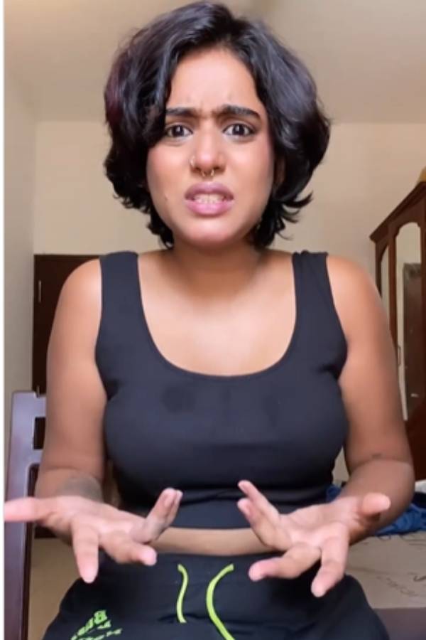 Kerala man who molested actress Nandita in a bus got a huge welcome outside his jail 