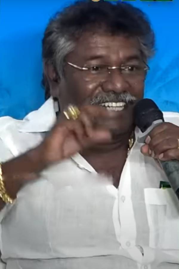 Actor Karunas has said that his wife Grace has too many pills Actor Karunas has said that his wife Grace has too many pills