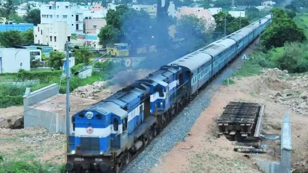 Southern Railway decided to run special train without fare for victim family who wants to go Odisha 