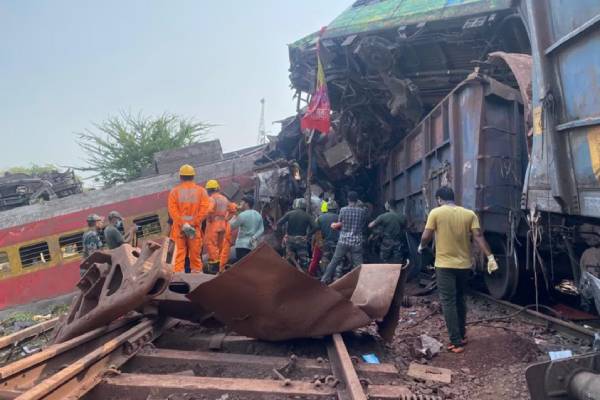 Odisha train tragedy: 40 passegers died with no blood, no injuries 