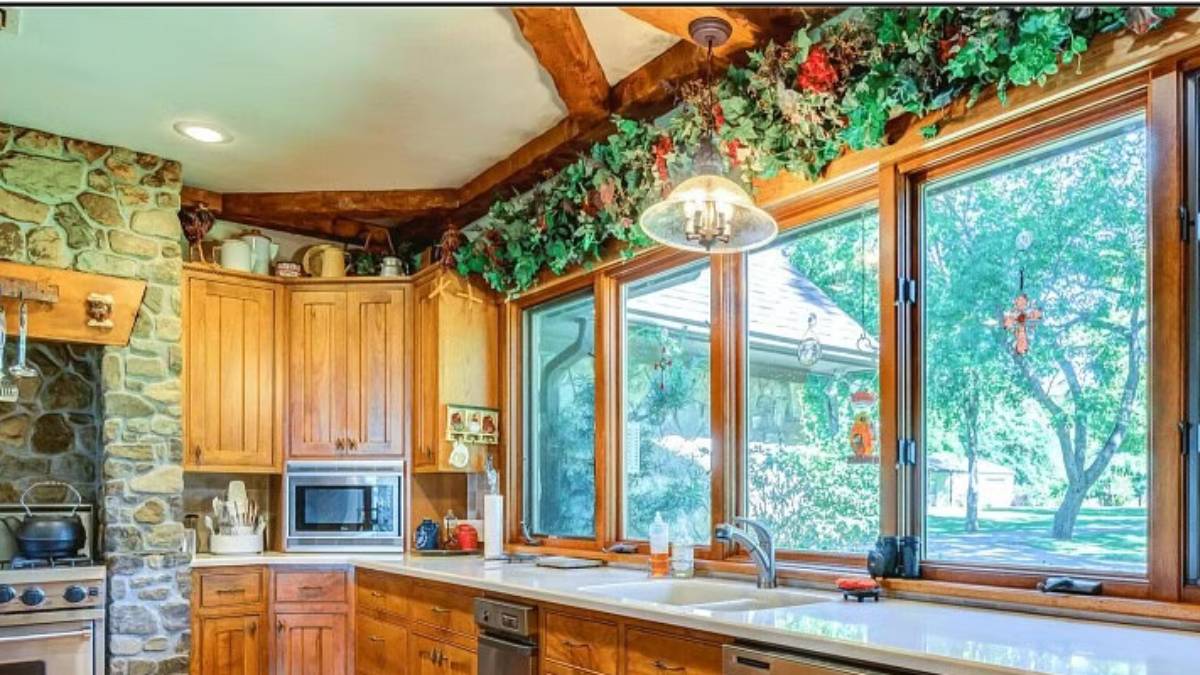 Vastu tips Kitchen: Dont drop these items even by mistake..Poverty will come 