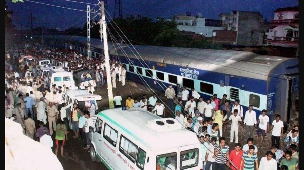 Odisha train accident: 3 trains collided at the same time passenger who witnessed the shock information 
