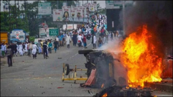  West Bengal panchayat polls Union minister car attacked and one Trinamool worker killed