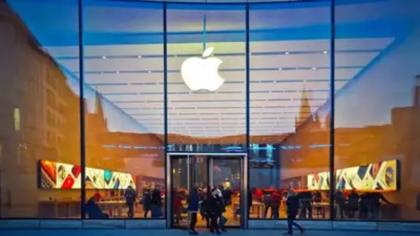  How big it the apple as its Market Value Breaches $3 Trillion Mark Again