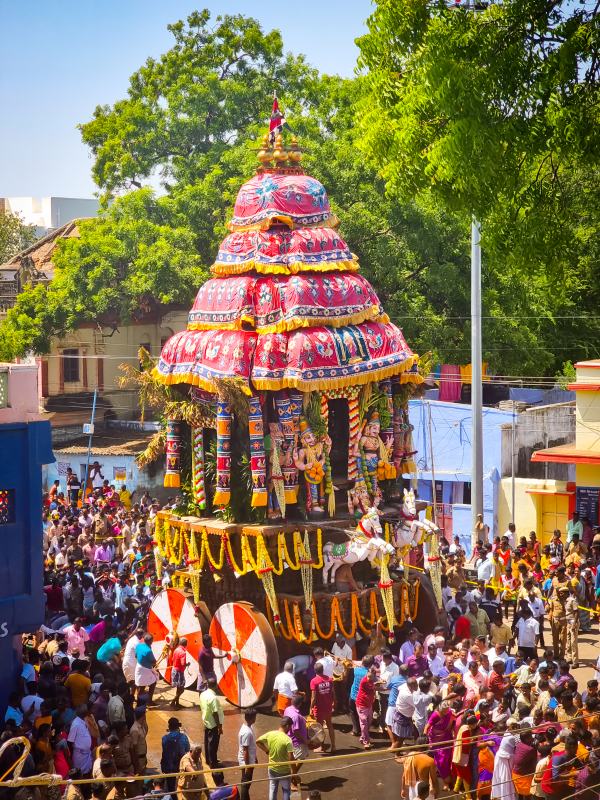 Aadi Thabasu festival: Thousands of devotees witness Sankarankovil Therottam 