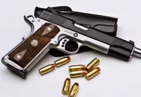 A 3-year-old sister has shot and killed her one-year-old sister in the United States 