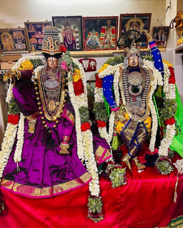 Srivilliputhur Andal temple Aadi pooram Festival to held tomorrow Sriranganathar gifts silk saree for Aandal Srivilliputhur Andal temple Aadi pooram Festival to held tomorrow Sriranganathar gifts silk saree for Aandal