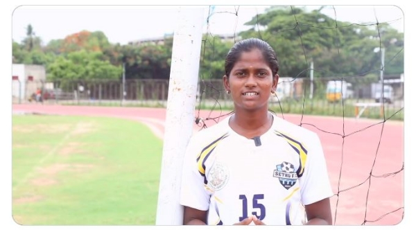 Tamil Nadu womens football team won the gold trophy after five years Tamil Nadu womens football team won the gold trophy after five years