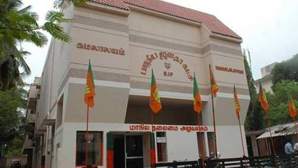 Are these the 2 shocks that Edapadi Palanisamy gave to the BJP and What is Tamil Nadu BJP going to do