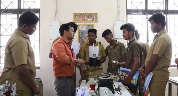  Tamil Nadu Government is giving guidance to students who have failed in class 12th examination for further studies