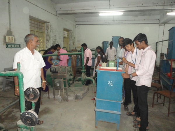  Tamil Nadu Government is giving guidance to students who have failed in class 12th examination for further studies