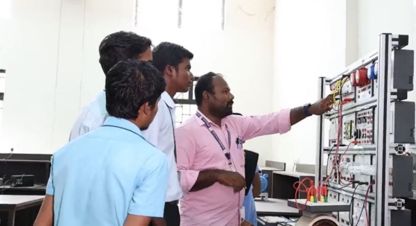  Tamil Nadu Government is giving guidance to students who have failed in class 12th examination for further studies