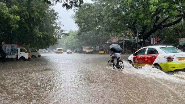 Widespread rain at various places in Chennai and suburbs 