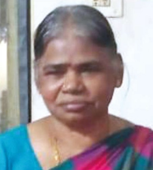 Coimbatore: a women died unable to get treatment in hospital due to potholed road 