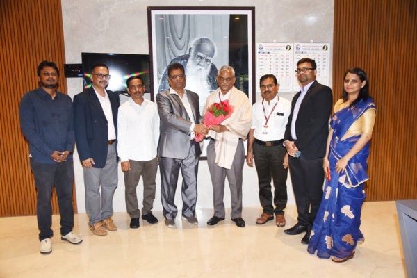 Periyar University is planning to set up satellite research centers at 100 locations in India 