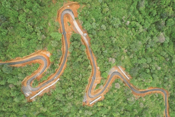  2 tribal hill gets their first tar road after waiting for 100 years in Vellore 