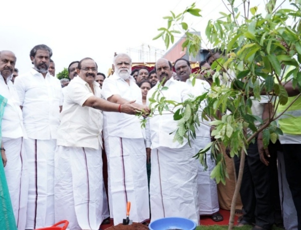 At the tree planting ceremony held by the Highways Department in Thomaiyarpuram, Dindigul district, 