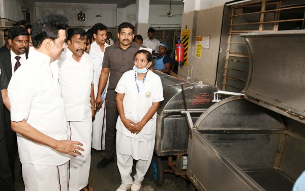 CM Stalin sudden inspection at trichy Government hospital 