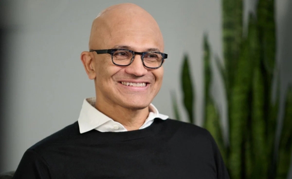  Microsoft Payouts of Satya Nadella Tops at $1 Billion