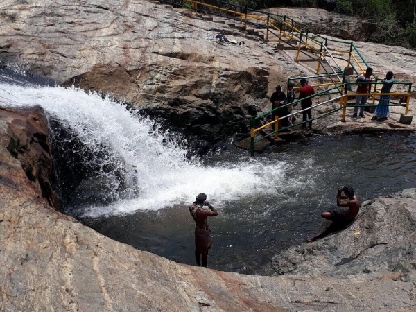 8 Water Falls in Kodaikanal That you Must Visit For Amazing Experience