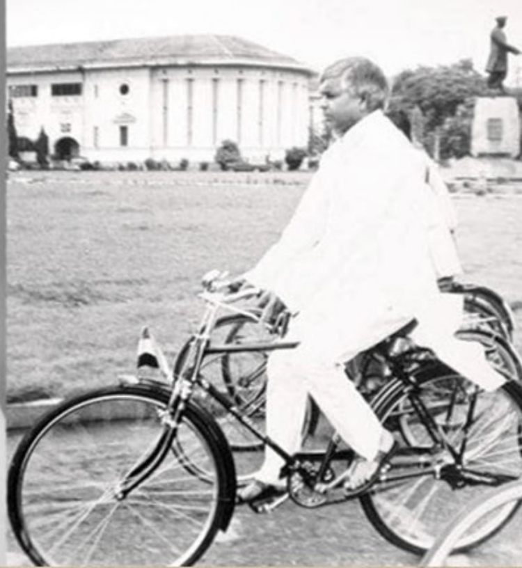  RJD Foundation Day: Interesting Facts and Future Predictions of Rashtriya Janata Dal Party