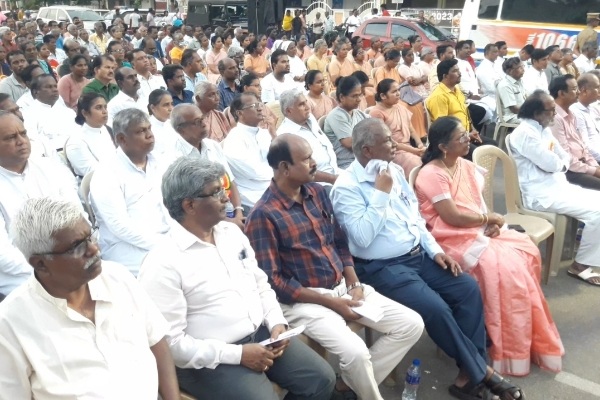 Trichy All Churches federation hold protest on Manipur Violence 