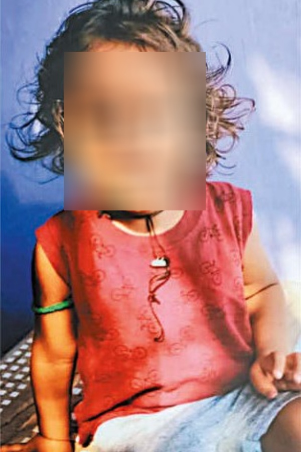 A child who fell from the 3rd floor in front of his mother died in Madhavaram, Chennai 
