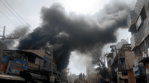 Fire near madurai meenakshi amman temple creates sensation