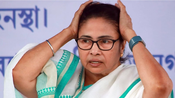 Man arrested after trying to enter Mamata Banerjee house with arms using car which has police Sticker 