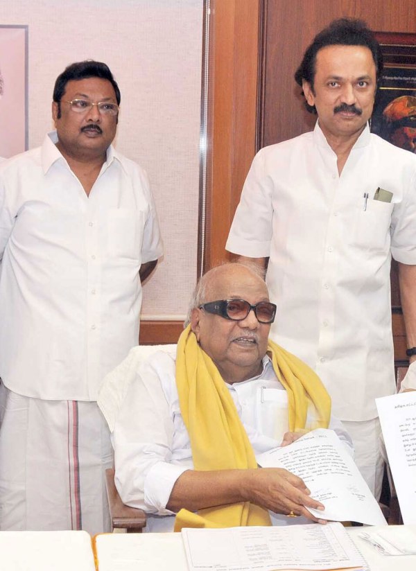 The brother who inquired about the well-being of his younger brother! What was discussed in the M.K.Azhagiri-Stalin meeting? 