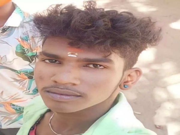 Youth killed near nallai over love dispute: Police investigating in the angle of honour killing Youth killed near nallai over love dispute: Police investigating in the angle of honour killing