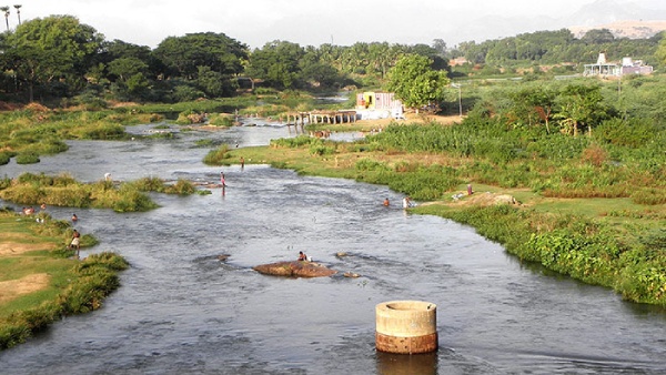 Water shortage in TN: Citizens block road in Tirunelveli over drinking water issue