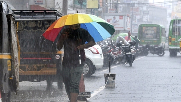  South West Monsoon update: IMD issues red, orange alert for districts in Kerala and Karnataka 
