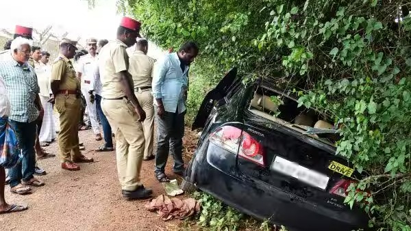 Accident in luxury car: Puducherry public attacked Chennai youth 