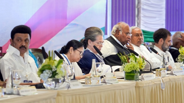 CM Stalin and other opponent leader discussed the situation about Minister Ponmudi in Bangalore CM Stalin and other opponent leader discussed the situation about Minister Ponmudi in Bangalore