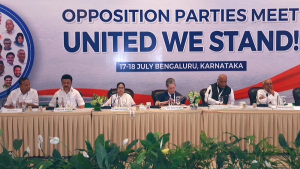 Sonia Gandhi may become the Mega Opposition party president, Nithish Kumar, Stalin to get important role 